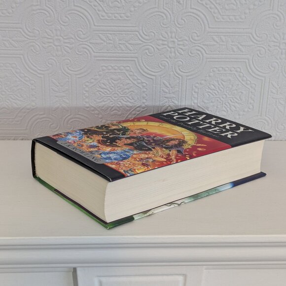 Harry Potter and the Deathly Hallows Hardcover Book - Picture 7 of 13